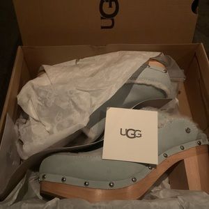Ugg Clogs